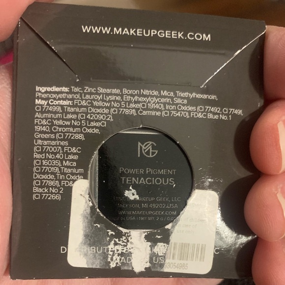 2/$15 Makeup Geek Power Pigment Eyeshadow Single - Picture 2 of 2